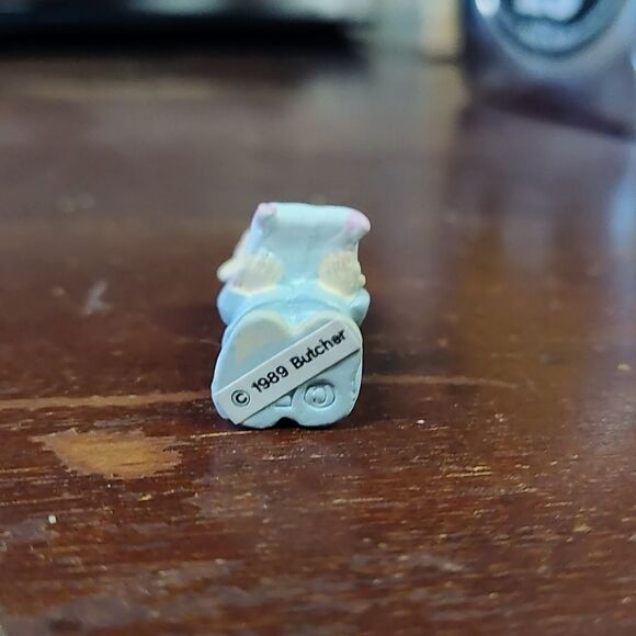 Vintage Precious Moments Mini Pewter Ring Bearer Figurine - Picture 5 of 5